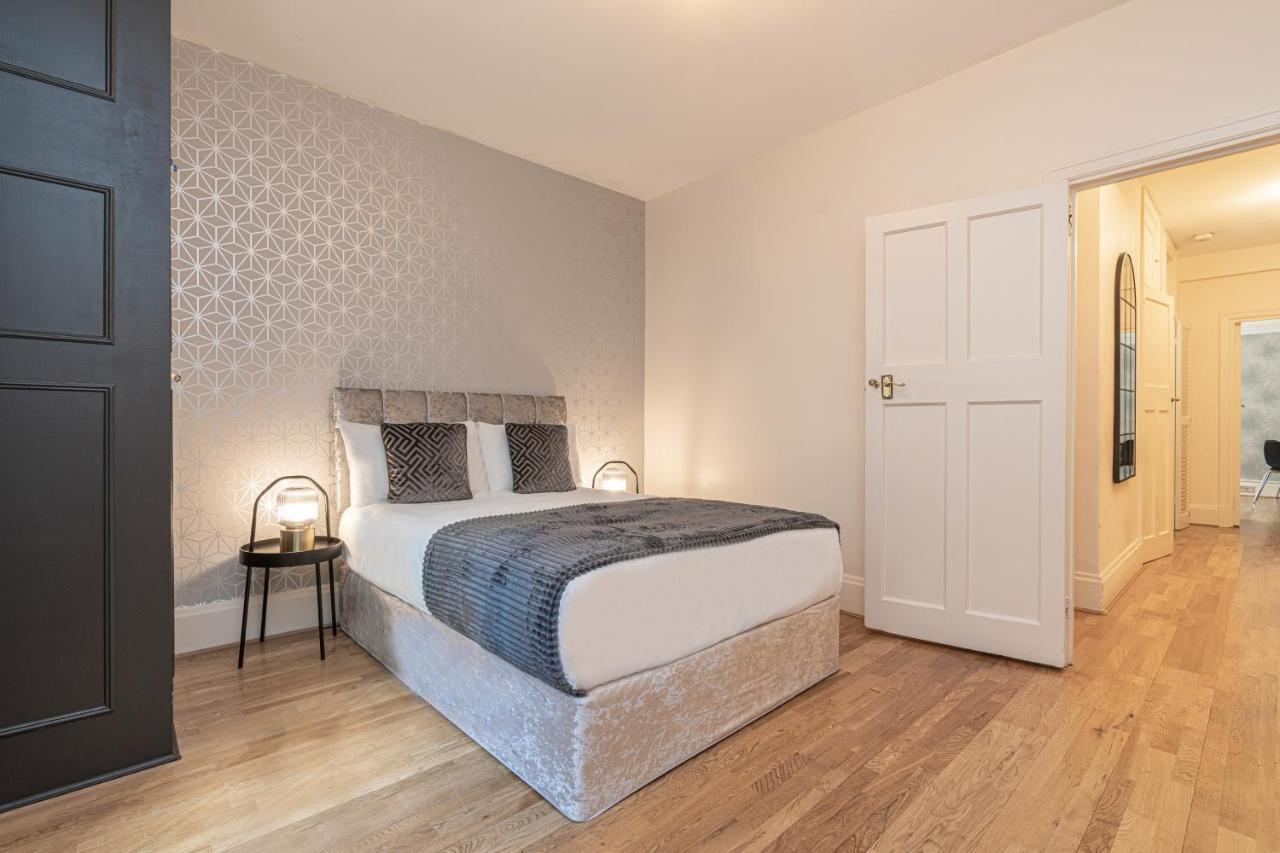 Charming 2 Bedroom Flat In Kensington High Street London Ngoại thất bức ảnh