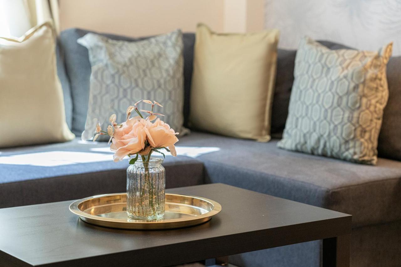 Charming 2 Bedroom Flat In Kensington High Street London Ngoại thất bức ảnh